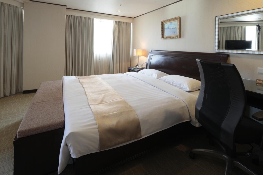 Lincoln Hotel 타이난 외부 사진