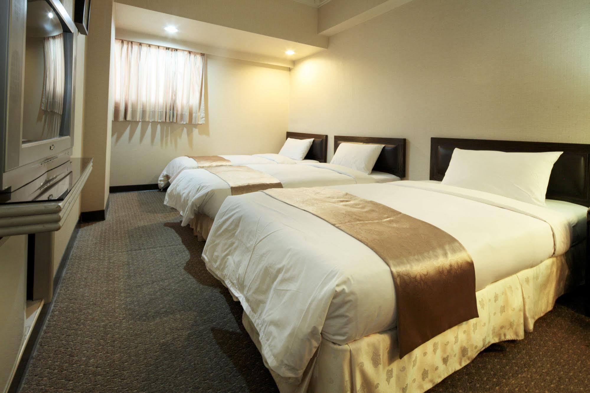 Lincoln Hotel 타이난 외부 사진
