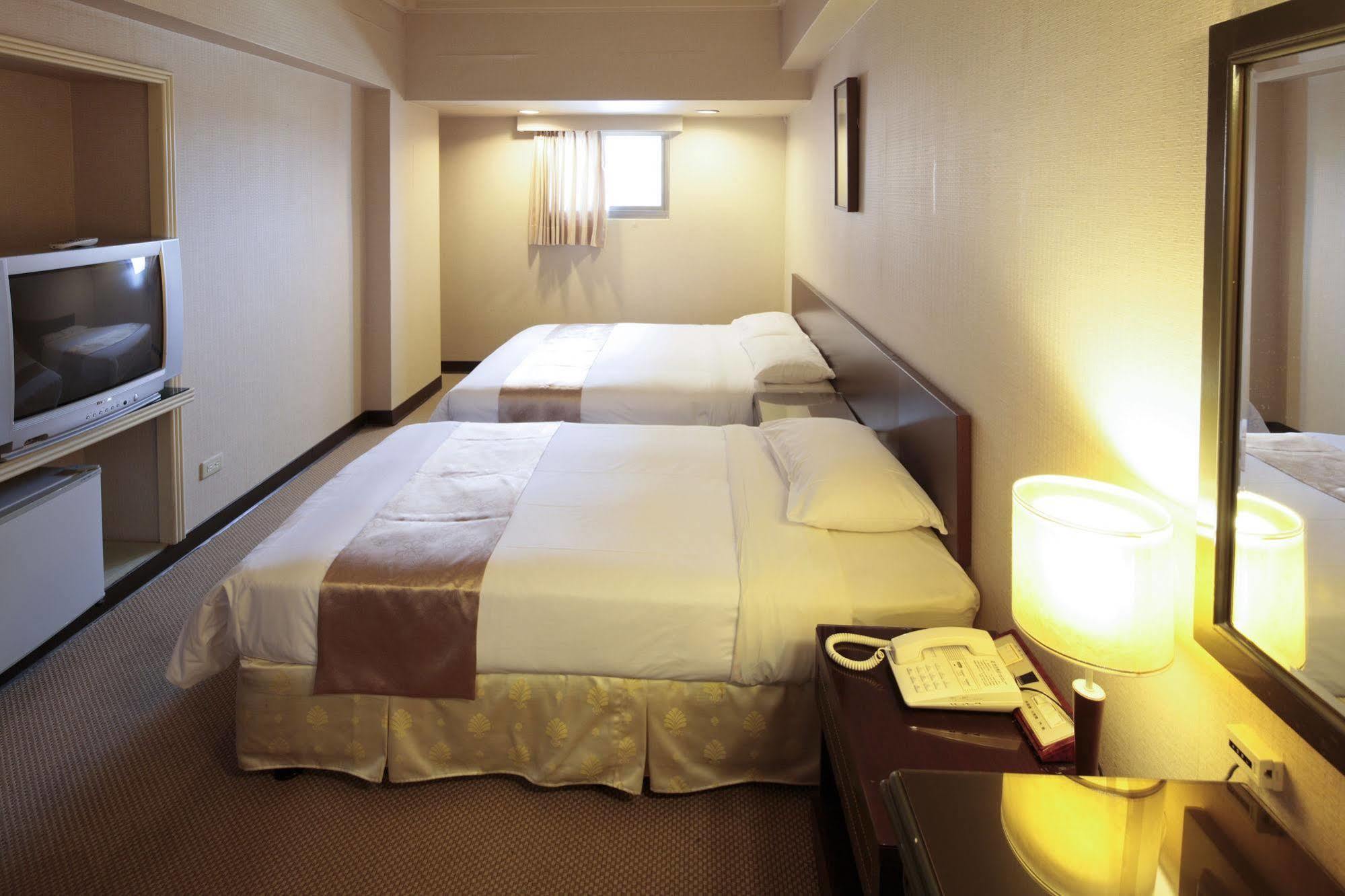 Lincoln Hotel 타이난 외부 사진