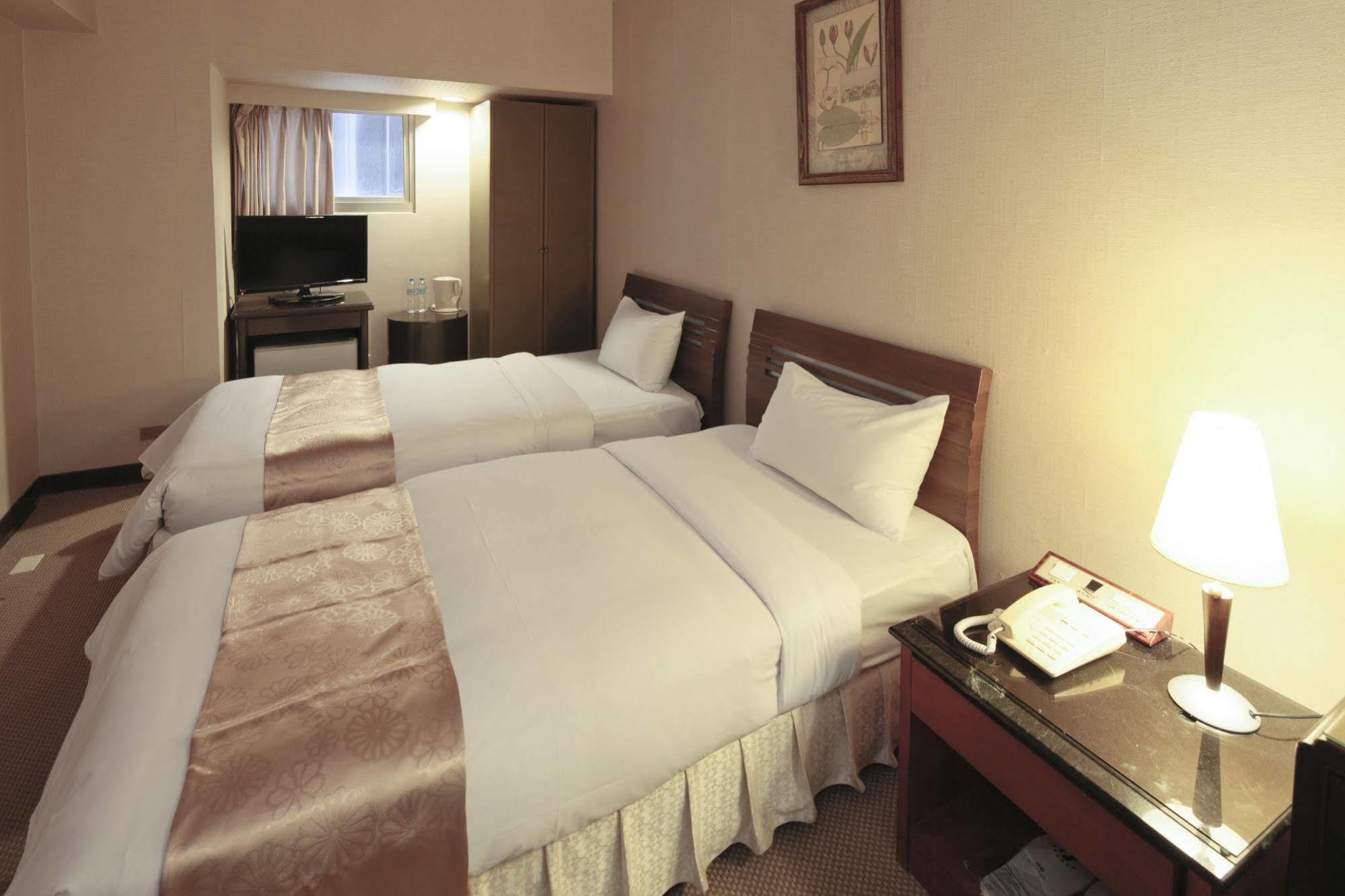 Lincoln Hotel 타이난 외부 사진